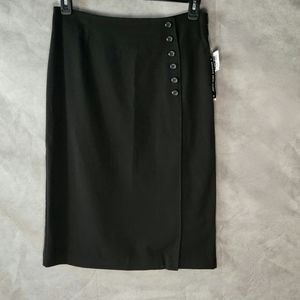 Briggs New York Straight Skirt